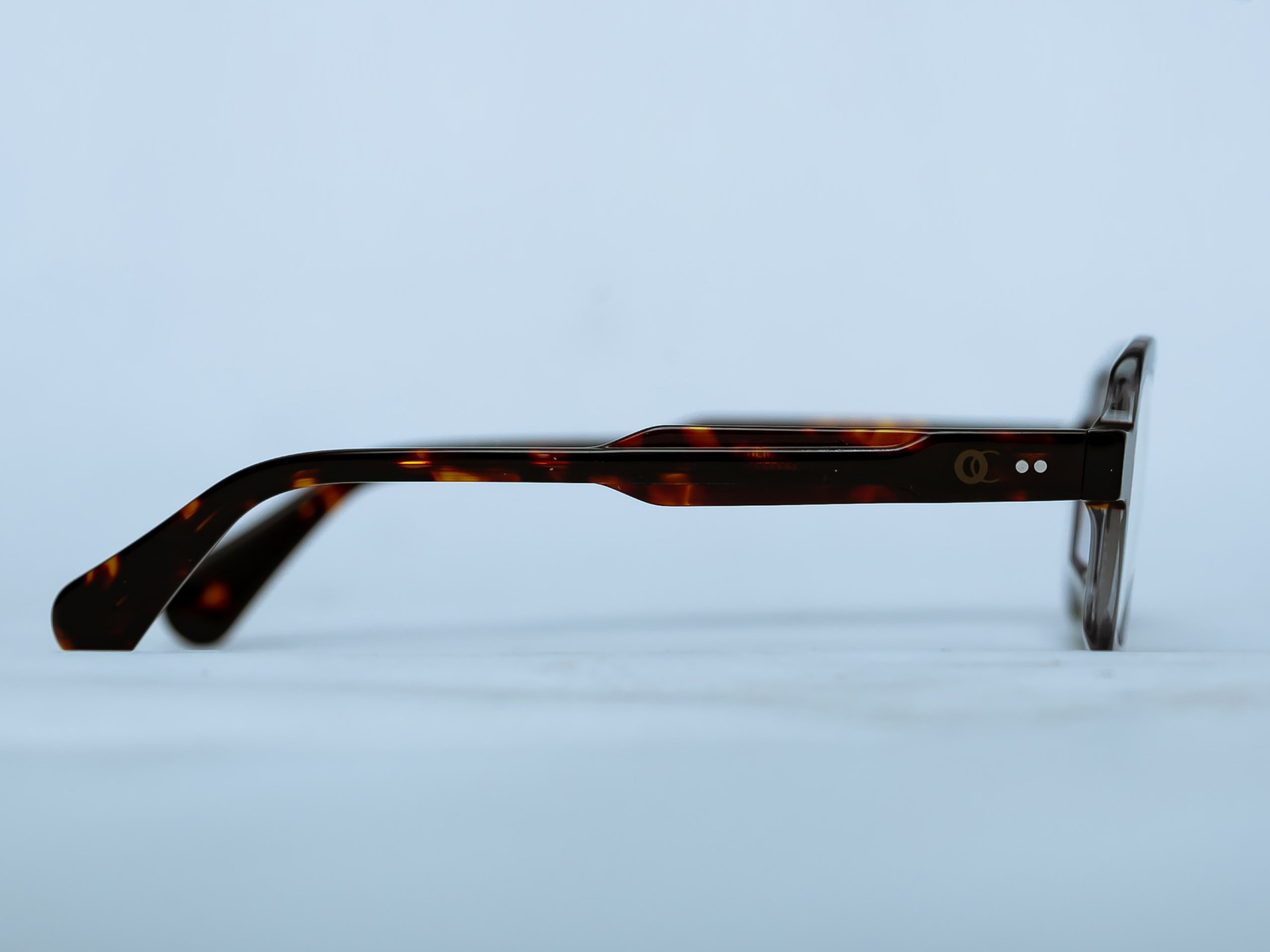 trending eyeglasses male